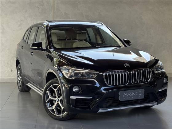 BMW X1 2.0 16V TURBO GASOLINA SDRIVE20I X-LINE 4P AUTOMÁTICO BMW X1 2.0 16V TURBO GASOLINA SDRIVE20I X-LINE 4P AUTOMÁTICO